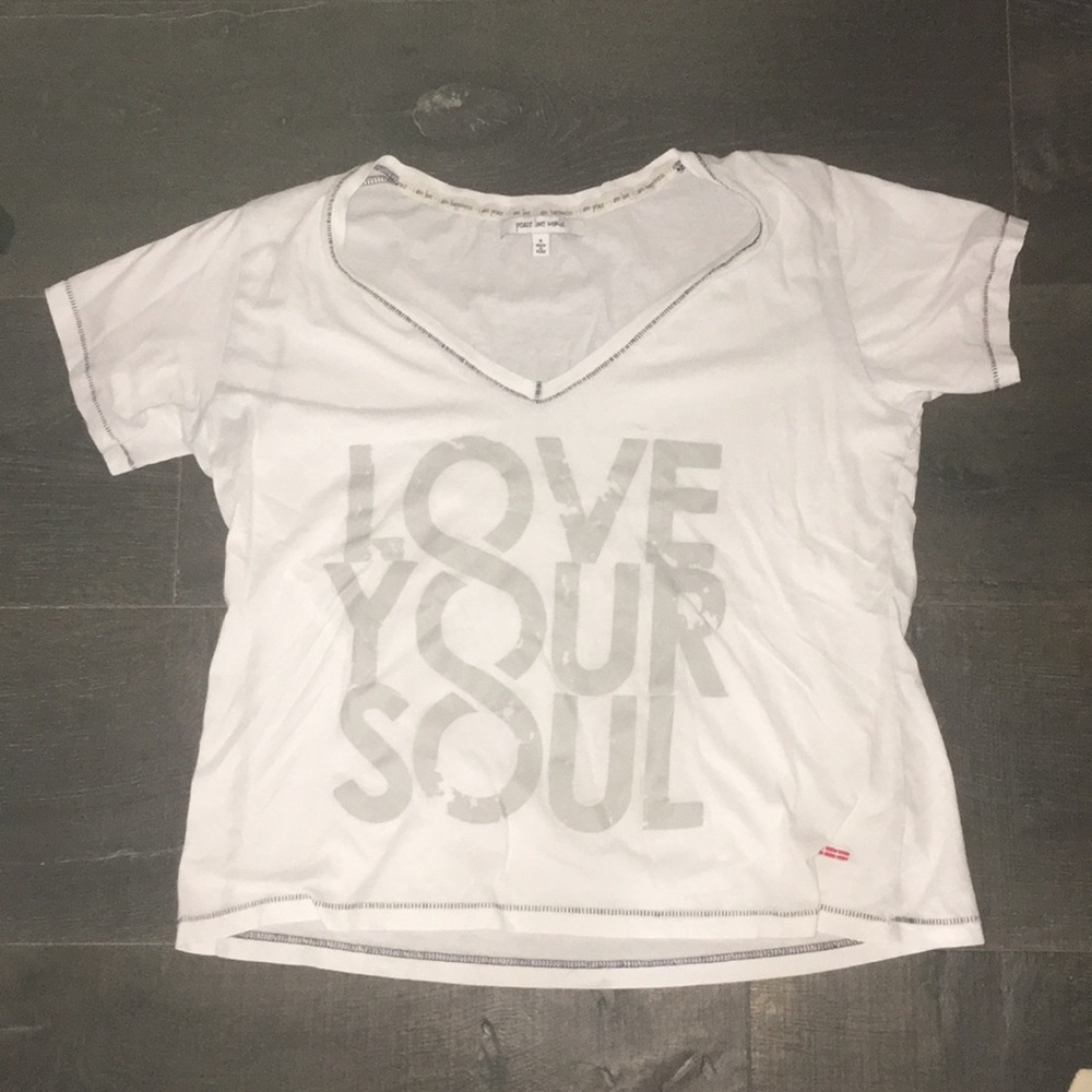 Peace Love World t-shirt